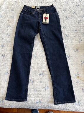 New! Levi’s Dark Blue Women’s Bold Curve Straight Leg Jeans size 4